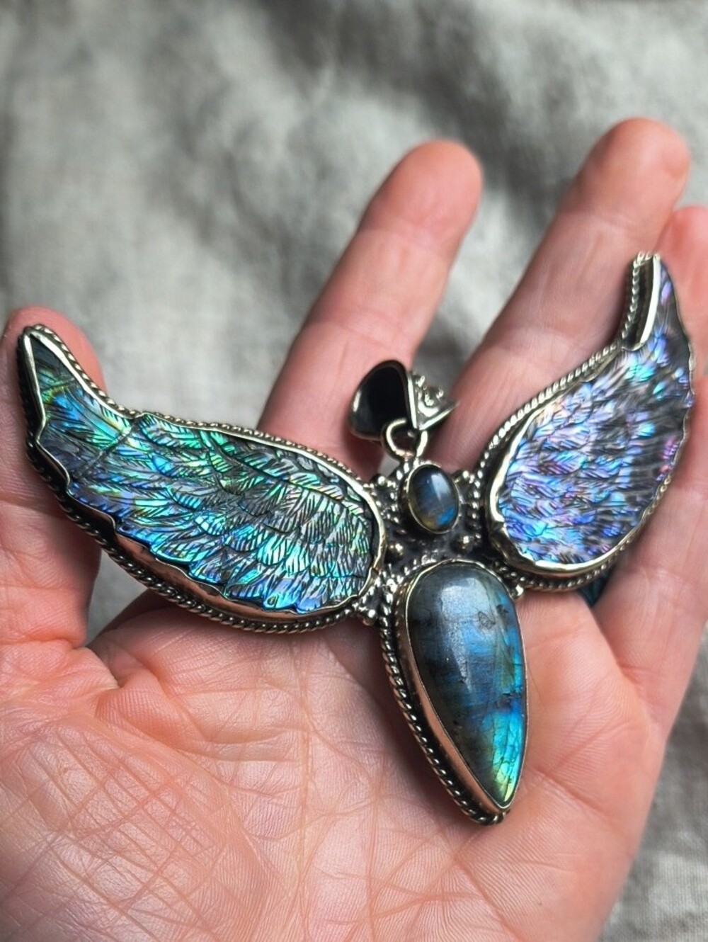 GORGEOUS Blue Labradorite And  Abalone  Angel Fairy Pendant Tibetan Silver - Picture 7 of 10